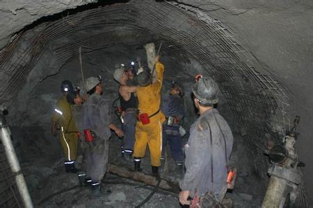 滨海工程爆破中的危险因素分析以及应对工程爆破危险的措施